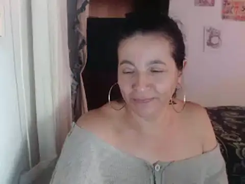 Snapshot of stefilove10 chatting on 03-14-25, 04:19 stefilove10 online show from 03-14-25, 04:19