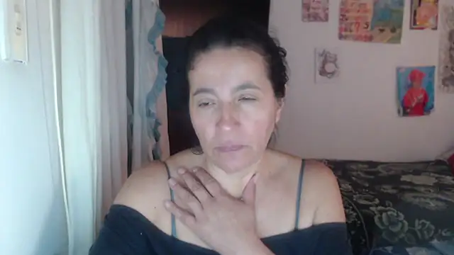 Snapshot of stefilove10 chatting on 02-07-25, 06:56 stefilove10 online show from 02-07-25, 06:56