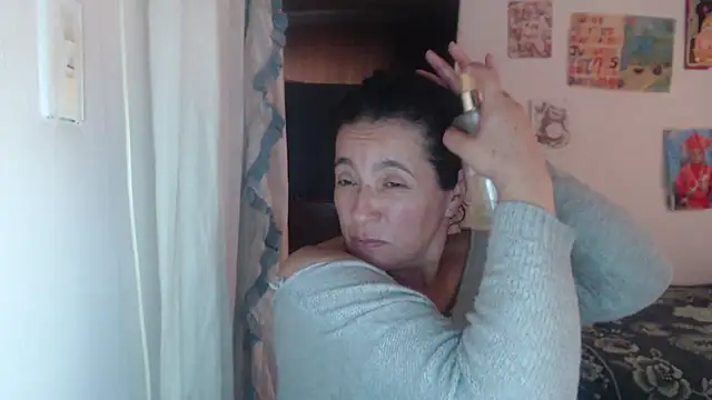 Snapshot of stefilove10 chatting on 02-03-25, 03:17 stefilove10 online show from 02-03-25, 03:17