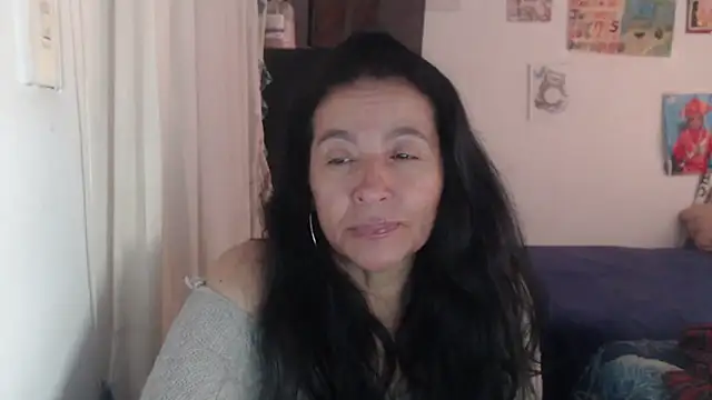 stefilove10 online show from 04-13-26, 01:59