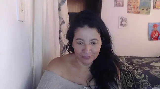 Snapshot of stefilove10 chatting on 02-26-25, 04:49 stefilove10 online show from 02-26-25, 04:49