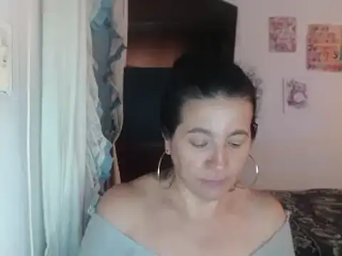 Snapshot of stefilove10 chatting on 03-13-25, 05:18 stefilove10 online show from 03-13-25, 05:18