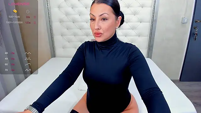 shy cinderella online show from 11-21-25, 08:08