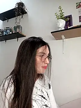 loveuu-bae online show from 03-07-25, 10:10