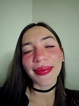 loveuu-bae online show from 10-08-25, 12:56