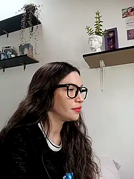 loveuu-bae online show from 02-06-25, 09:28