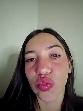 loveuu-bae online show from 04-11-26, 07:45