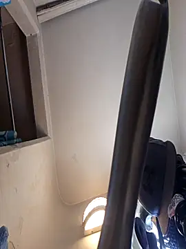 UncutHammer69 online show from 11-08-25, 08:01