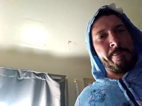 UncutHammer69 online show from 10-27-25, 01:45