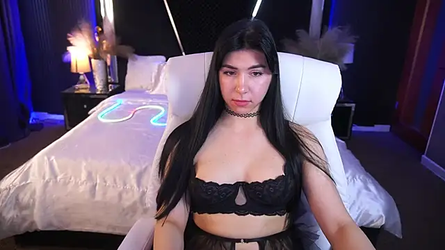 EmilyCandyy online show from 10-06-25, 06:14