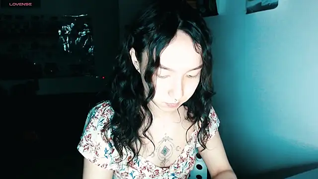 sensualdrug online show from 01-05-25, 01:47