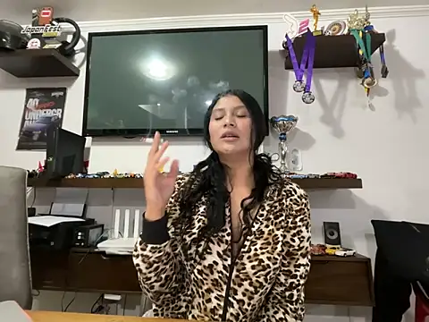 kinky milaxh online show from 03-05-26, 02:08