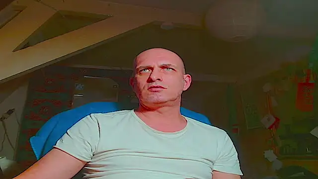 maxhard77 online show from 01-31-26, 09:35