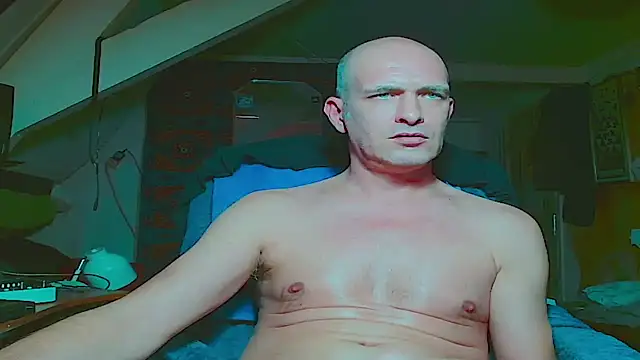 maxhard77 online show from 11-15-25, 10:58