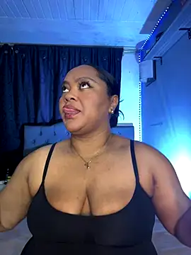 yanza2002 online show from 10-18-25, 12:01