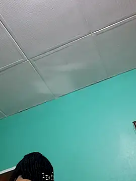 HONEYSWEETS LIVE online show from 10-30-25, 06:12