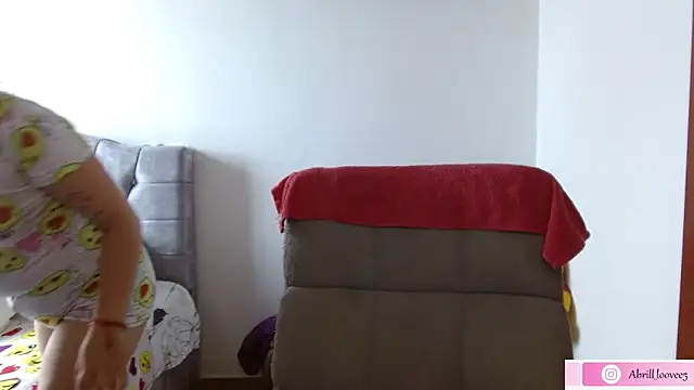 abril love2 online show from 04-07-26, 05:26