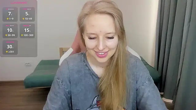 Snapshot of Jessy_Ginger chatting on 03-09-25, 12:20 Jessy Ginger online show from 03-09-25, 12:20