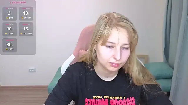 Snapshot of Jessy_Ginger chatting on 10-29-25, 12:26 Jessy Ginger online show from 10-29-25, 12:26