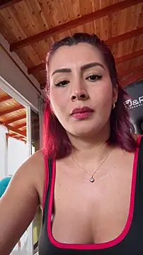 LINDA PATTY94 online show from 06-09-26, 03:13