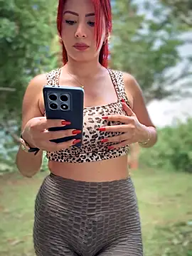 LINDA PATTY94 online show from 10-07-25, 03:02