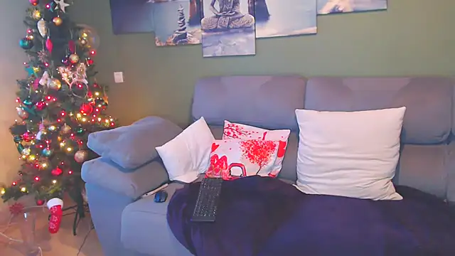 Snapshot of dilancock49 chatting on 12-21-24, 09:01 dilancock49 online show from 12-21-24, 09:01