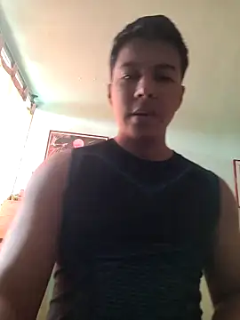 morenito420 online show from 10-10-25, 06:42