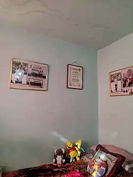 morenito420 online show from 11-22-25, 08:40