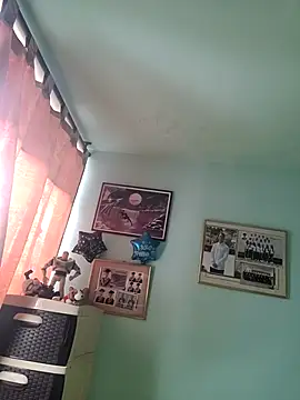 morenito420 online show from 10-08-25, 07:03