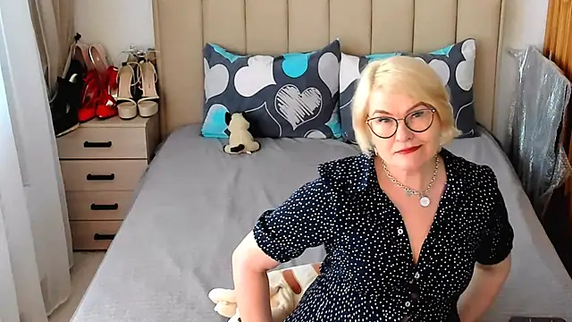 Snapshot of sabrinamacmarren chatting on 07-16-26, 04:26 sabrinamacmarren online show from 07-16-26, 04:26
