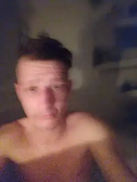 Snapshot of twinksbadboyhot chatting on 04-27-26, 03:04 twinksbadboyhot online show from 04-27-26, 03:04