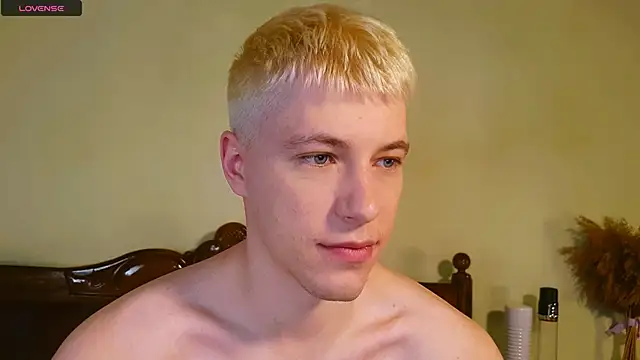 -ethan7inches- online show from 03-12-26, 01:11