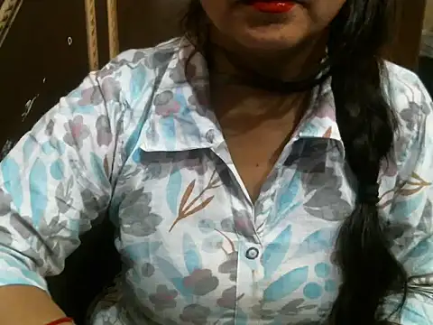 Snapshot of UrsMansi chatting on 10-07-25, 09:16 UrsMansi online show from 10-07-25, 09:16