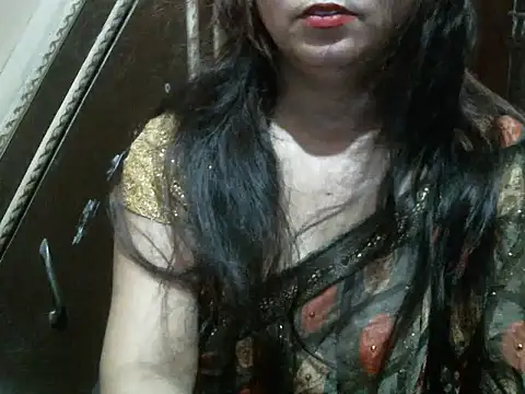 Snapshot of UrsMansi chatting on 09-24-25, 05:25 UrsMansi online show from 09-24-25, 05:25