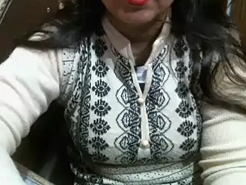 Snapshot of UrsMansi chatting on 12-27-24, 06:10 UrsMansi online show from 12-27-24, 06:10