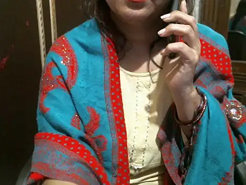 UrsMansi online show from 11-28-25, 04:34