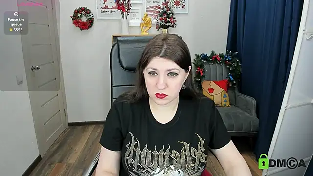 Snapshot of Black_Black_Rose chatting on 01-11-26, 08:38 Black Black Rose online show from 01-11-26, 08:38