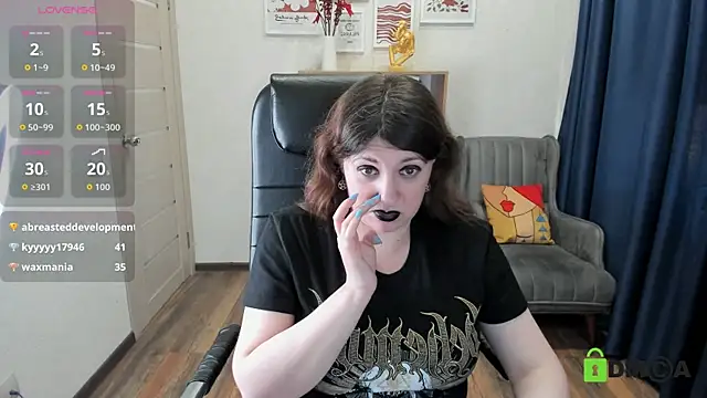 Snapshot of Black_Black_Rose chatting on 07-16-26, 03:36 Black Black Rose online show from 07-16-26, 03:36