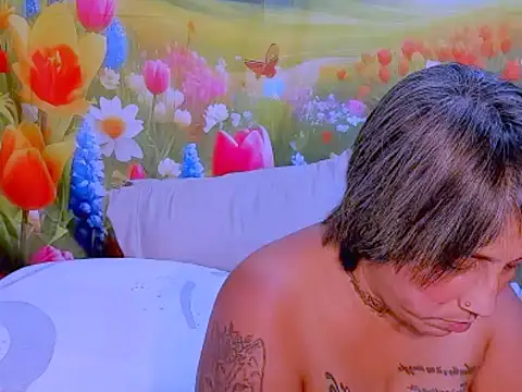 indianroxy online show from 10-24-25, 07:29