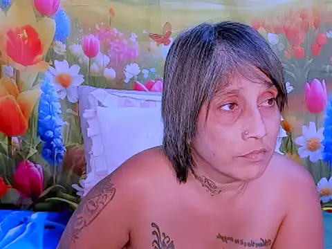 indianroxy online show from 11-19-25, 08:20