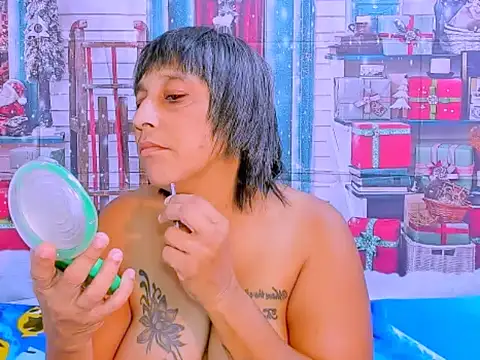 indianroxy online show from 12-20-25, 06:27