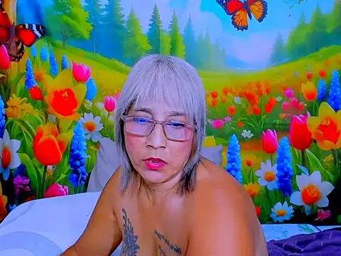 Snapshot of indianroxy chatting on 06-14-26, 02:51 indianroxy online show from 06-14-26, 02:51