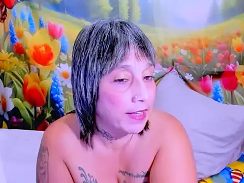 indianroxy online show from 04-17-26, 10:12