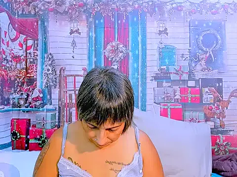 indianroxy online show from 12-14-25, 09:26