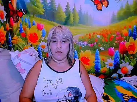 Snapshot of indianroxy chatting on 06-15-26, 05:01 indianroxy online show from 06-15-26, 05:01