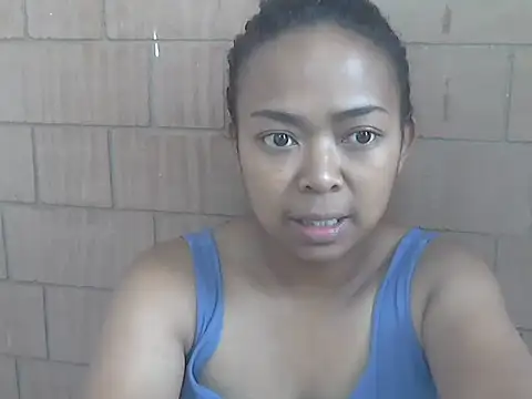 Snapshot of milkboobsgirl chatting on 06-08-26, 06:36 milkboobsgirl online show from 06-08-26, 06:36