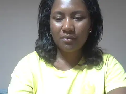 cutybigass online show from 05-05-26, 06:11