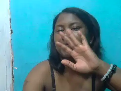 cutybigass online show from 11-28-25, 07:41