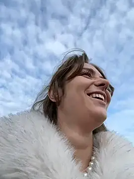 MariiD online show from 02-27-25, 06:24