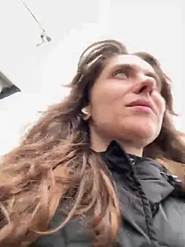 MariiD online show from 02-27-25, 10:01